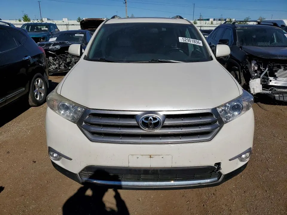 2013 TOYOTA HIGHLANDER LIMITED  