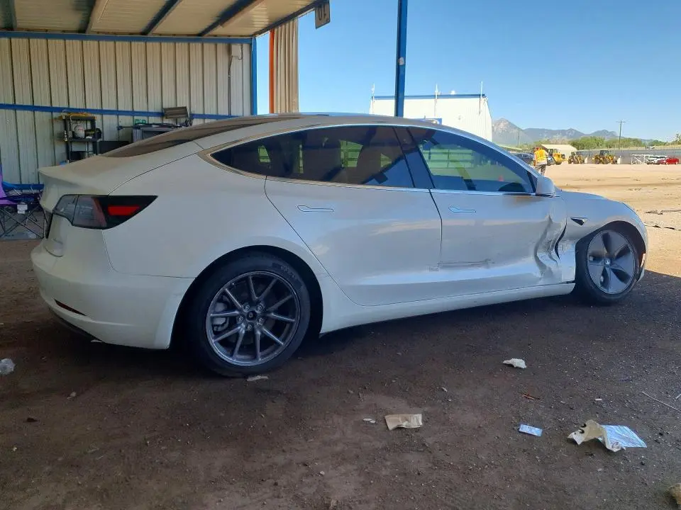 2020 TESLA MODEL 3   