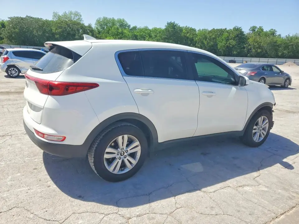 2018 KIA SPORTAGE LX  