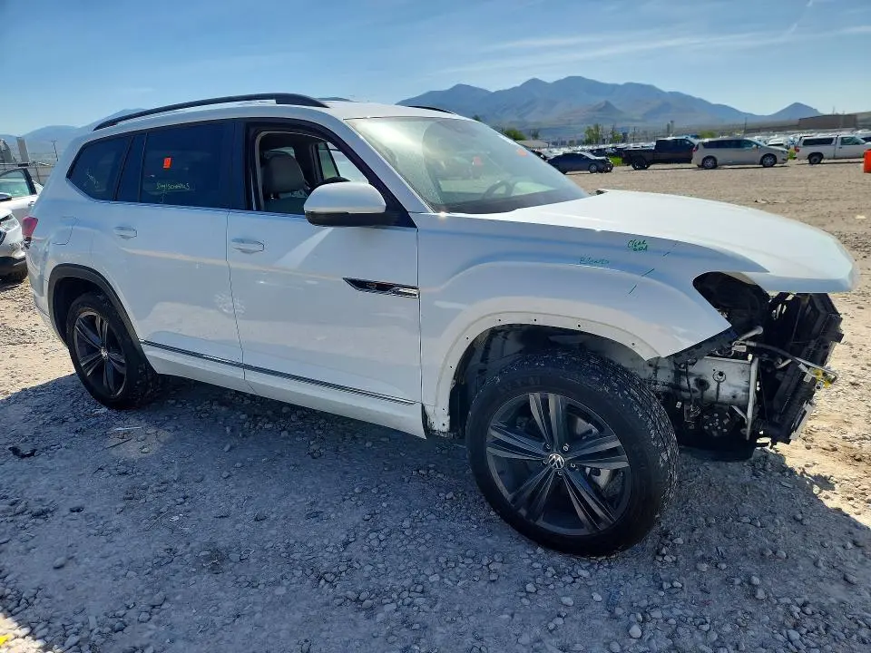 2021 VOLKSWAGEN ATLAS SE  