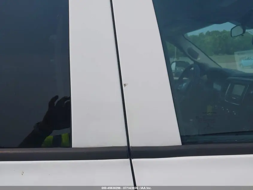 2019 RAM 1500 CLASSIC TRADESMAN  4X4 6'4 BOX