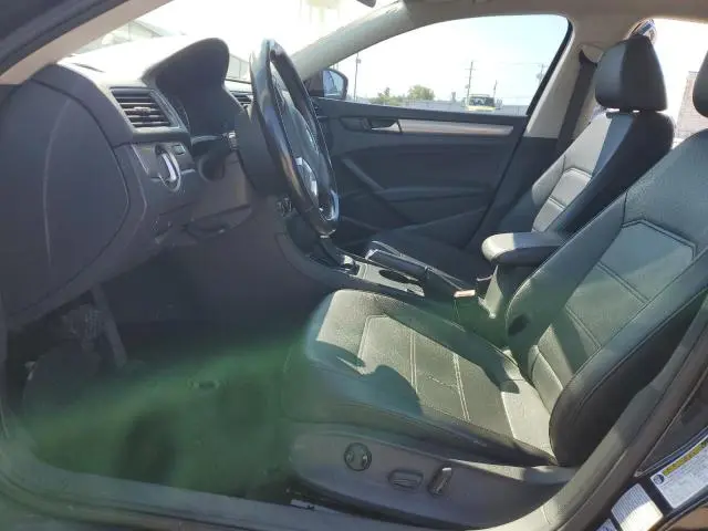 2015 VOLKSWAGEN PASSAT S  