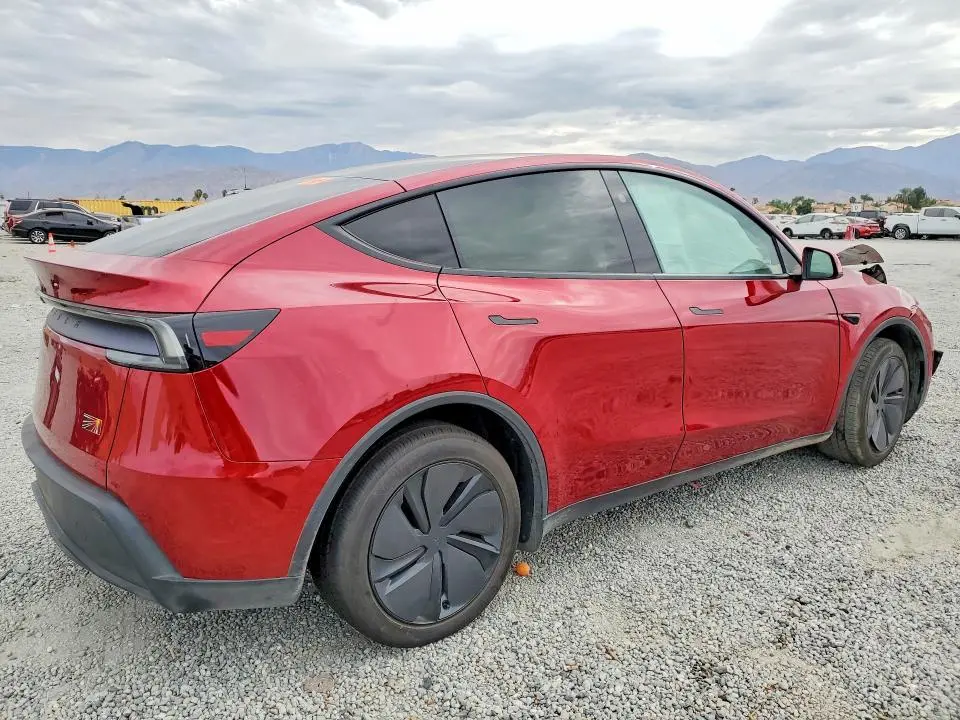 2026 TESLA MODEL Y   