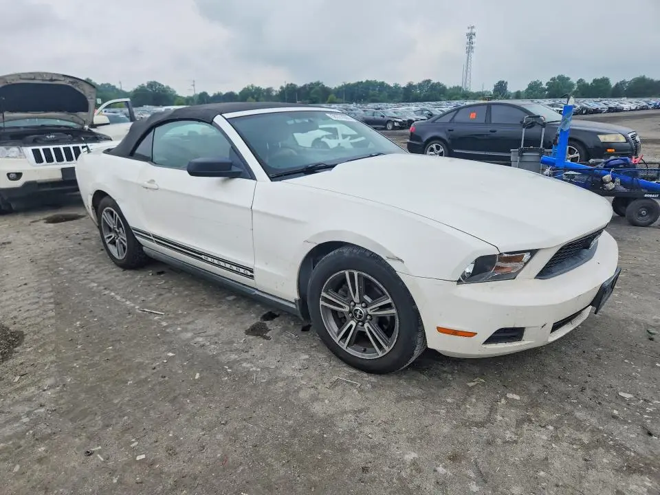 2010 FORD MUSTANG   