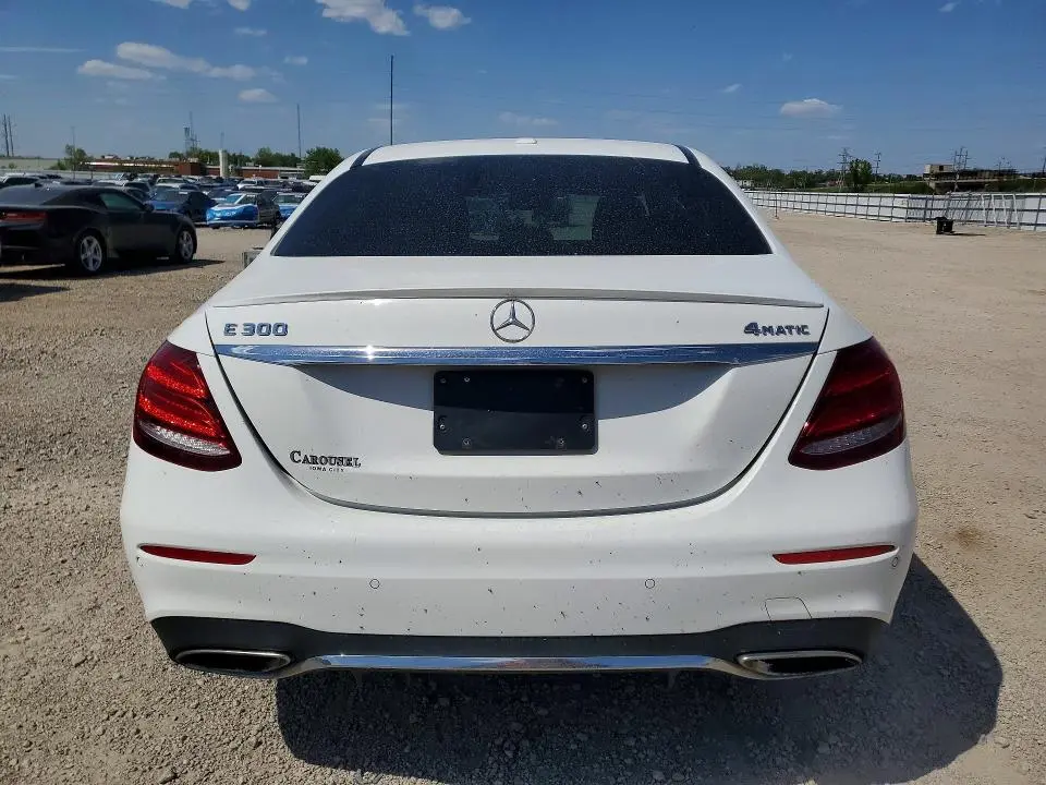 2017 MERCEDES-BENZ E 300 4MATIC  