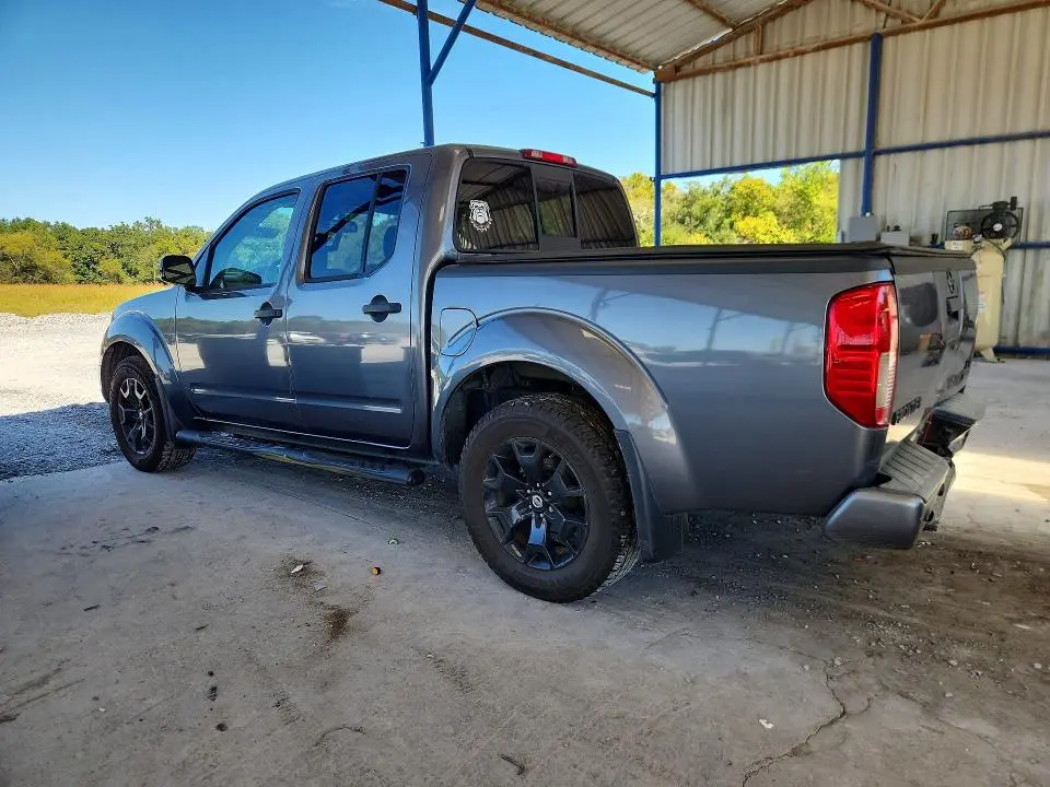2021 NISSAN FRONTIER SV  