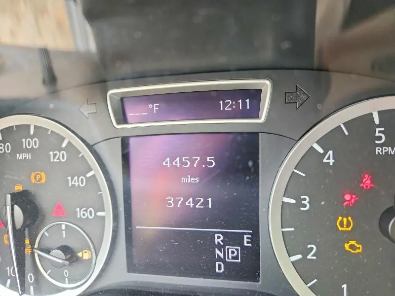 2019 INFINITI QX30 LUXE  