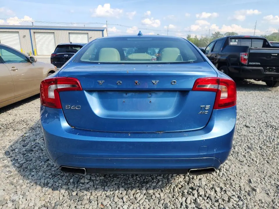 2015 VOLVO S60 PREMIER  