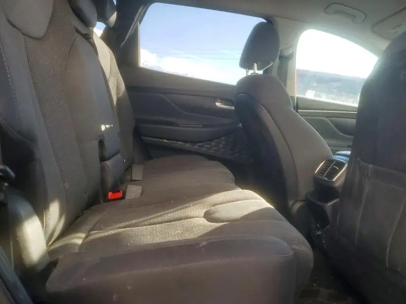 2019 HYUNDAI SANTA FE SE 2.4L  