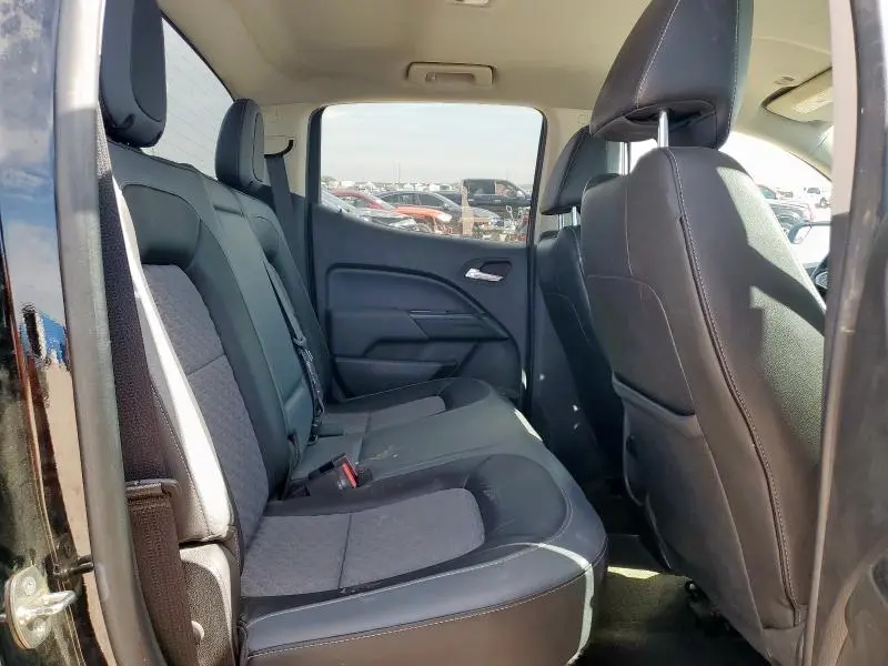 2015 CHEVROLET COLORADO Z71  