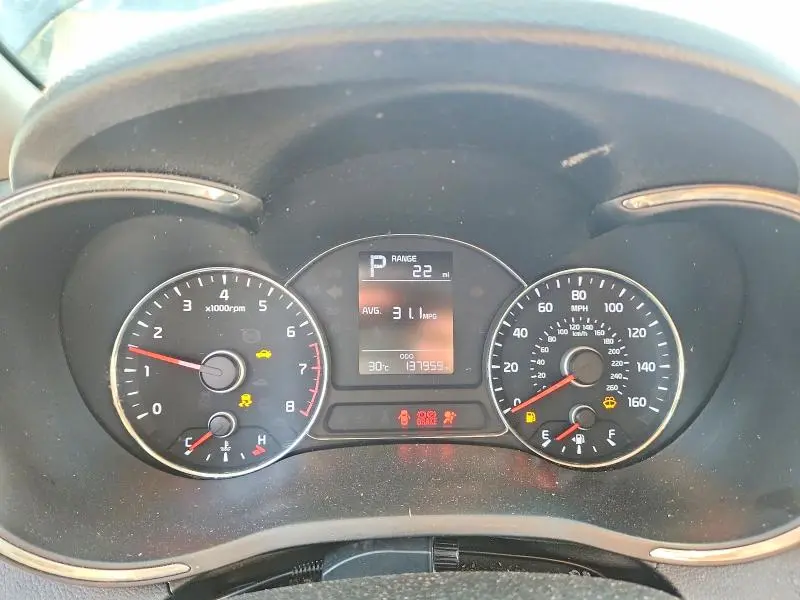 2018 KIA FORTE LX  