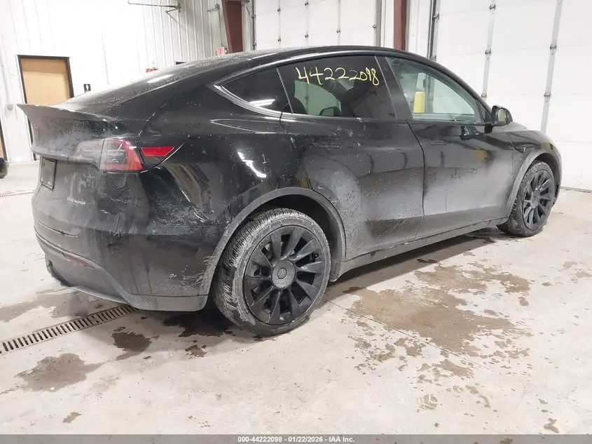 2022 TESLA MODEL Y LONG RANGE DUAL MOTOR ALL-WHEEL DRIVE