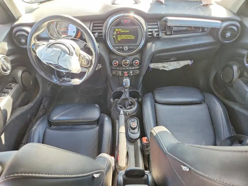 2015 MINI COOPER   