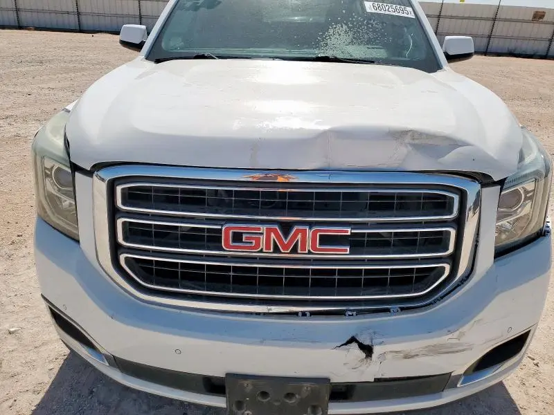 2016 GMC YUKON SLE  