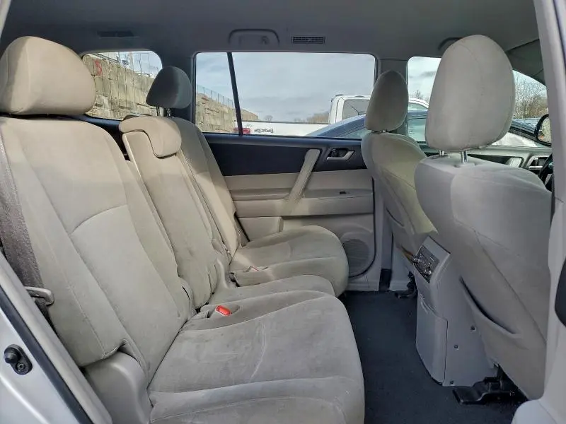 2013 TOYOTA HIGHLANDER BASE  