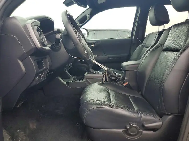 2018 TOYOTA TACOMA TRD SPORT  