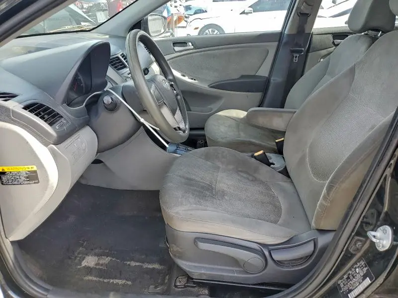 2014 HYUNDAI ACCENT GLS  