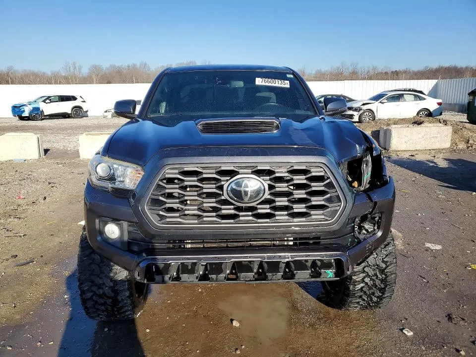 2019 TOYOTA TACOMA DOUBLE CAB  