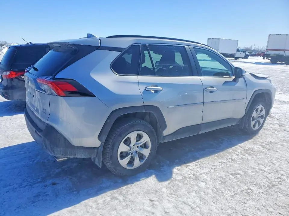 2021 TOYOTA RAV4 LE  