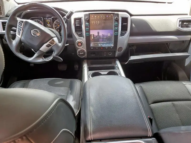 2016 NISSAN TITAN XD SL