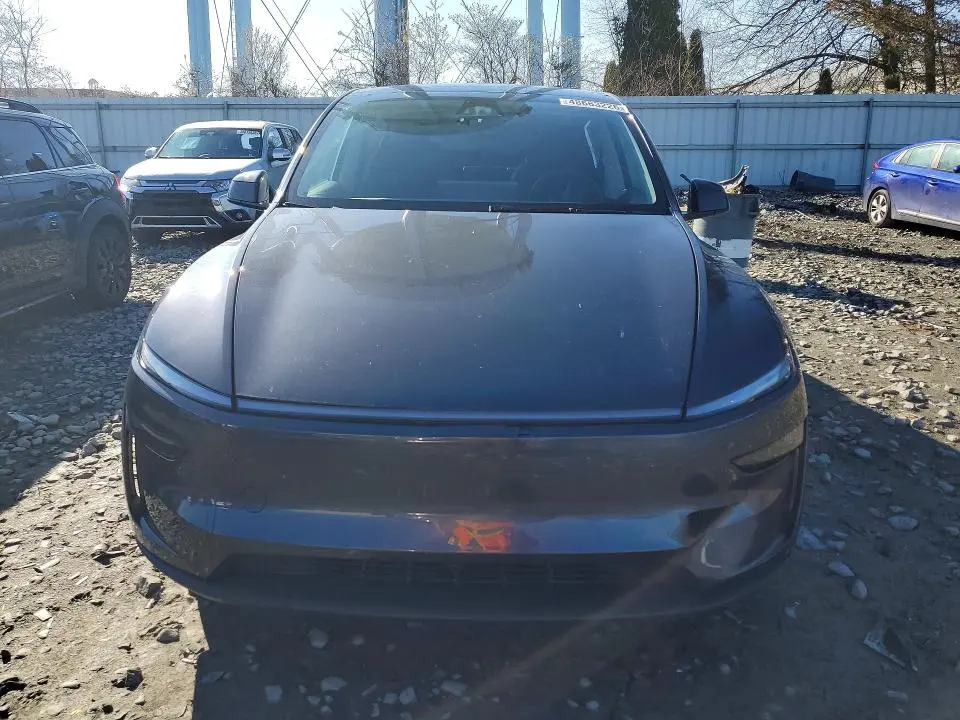 2026 TESLA MODEL Y   