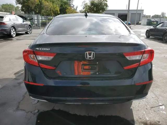 2022 HONDA ACCORD LX  
