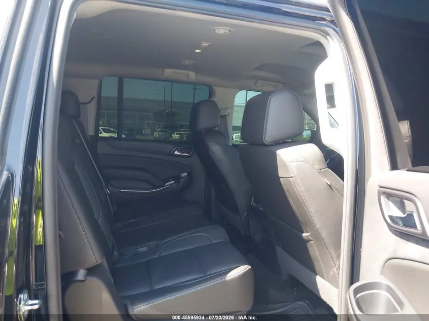 2017 CHEVROLET SUBURBAN LT