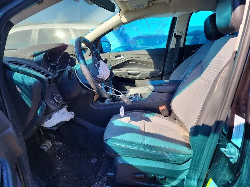 2019 FORD ESCAPE SE  