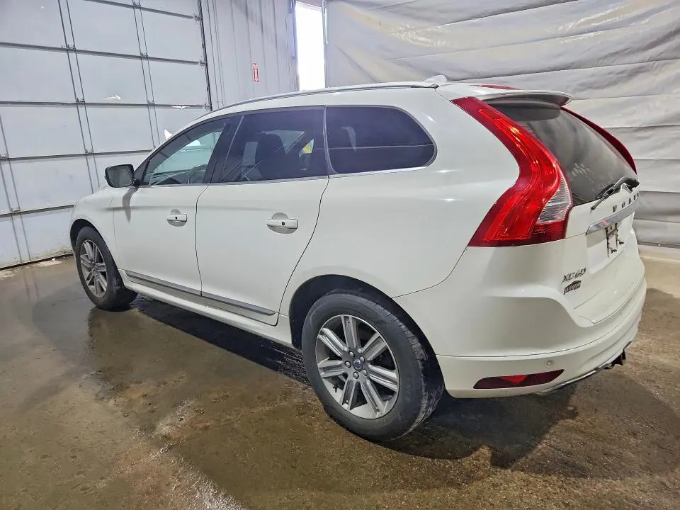 2017 VOLVO XC60 T5 INSCRIPTION  