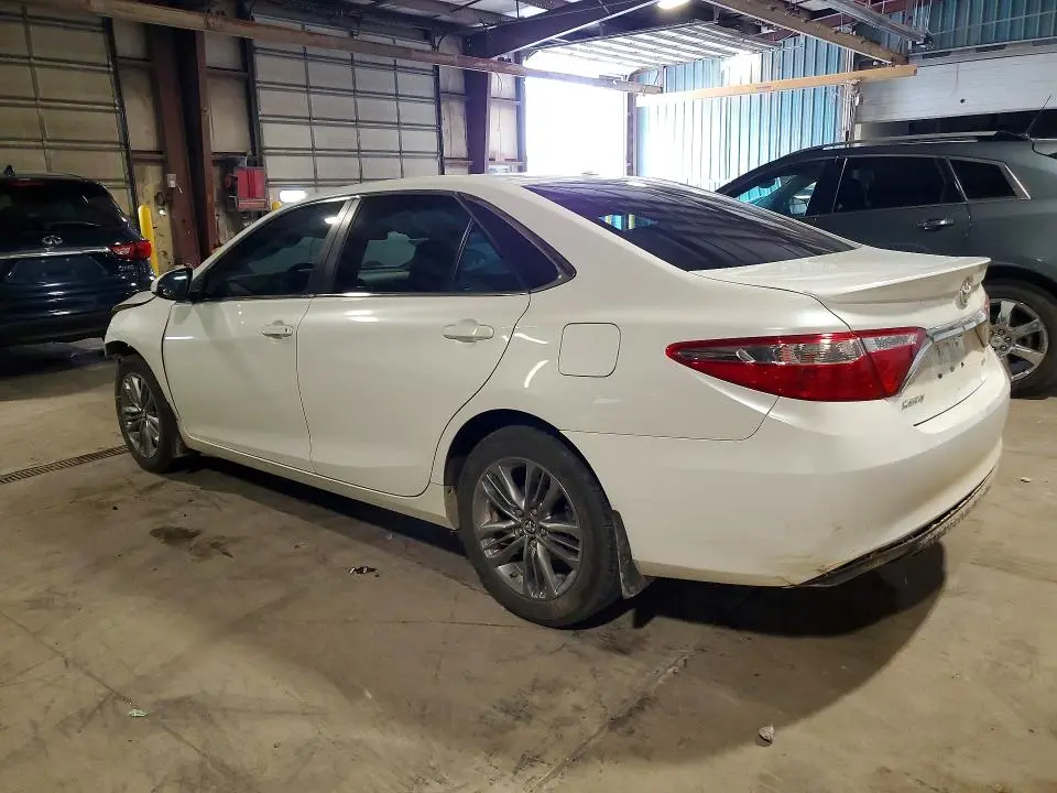 2017 TOYOTA CAMRY SE  