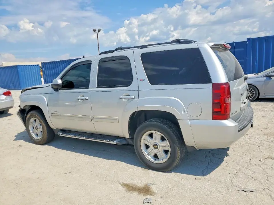 2011 CHEVROLET TAHOE K1500 LT  