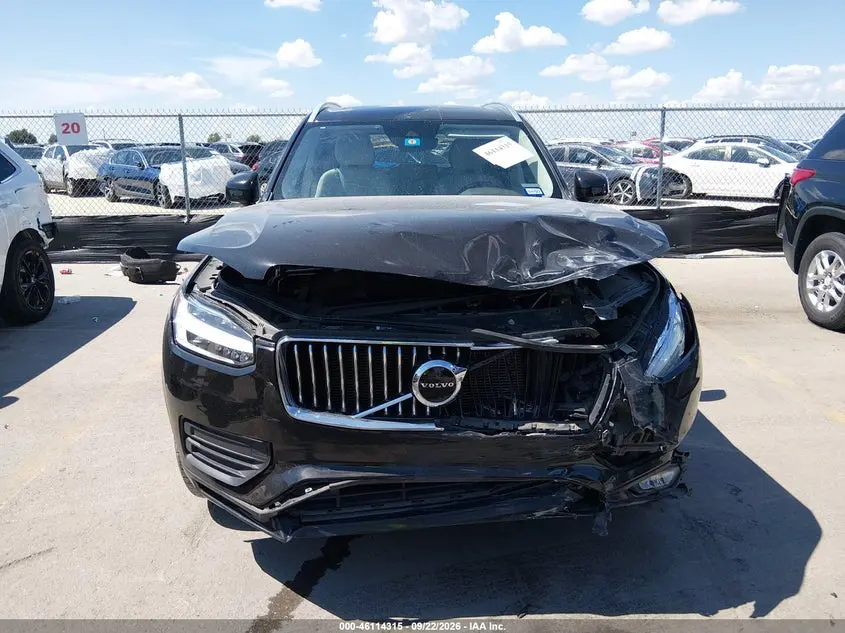 2020 VOLVO XC90 T6 MOMENTUM 7 PASSENGER