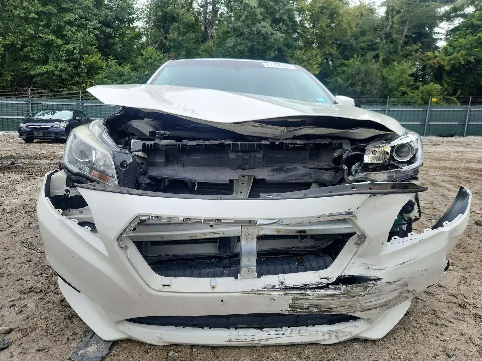 2015 SUBARU LEGACY 3.6R LIMITED  