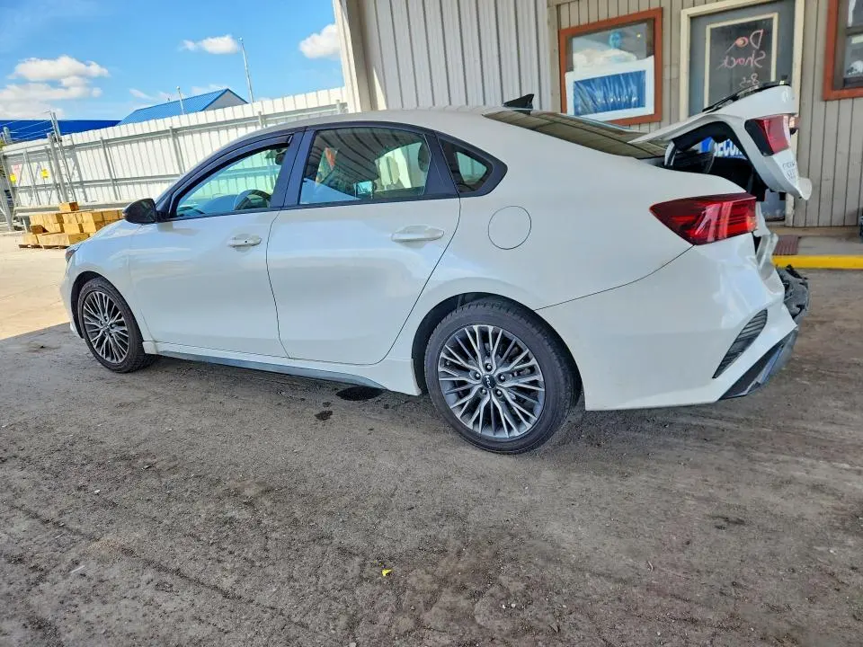 2023 KIA FORTE GT LINE  