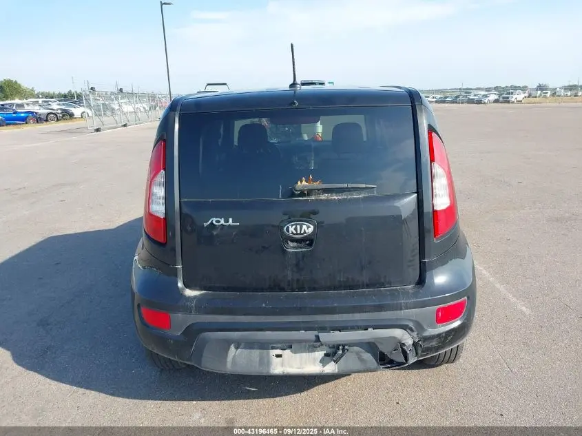 2013 KIA SOUL +