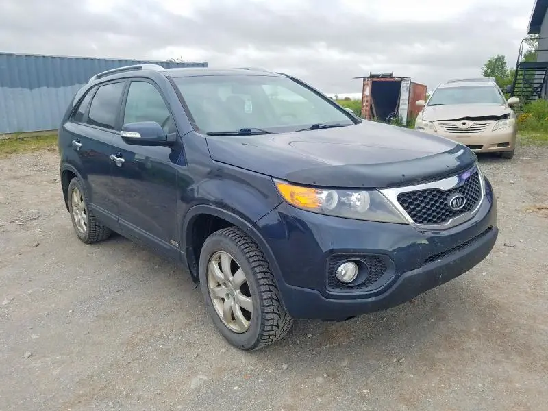 2012 KIA SORENTO LX  