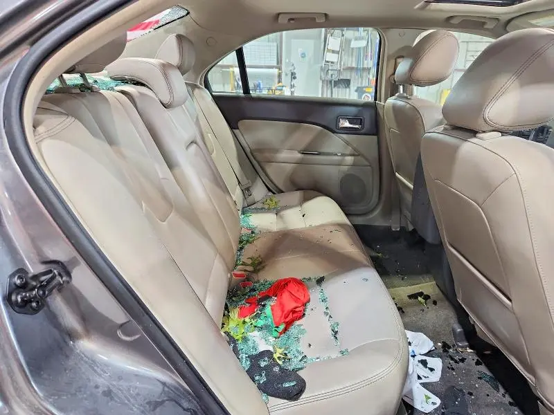 2011 FORD FUSION SEL  