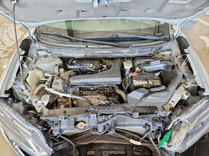 2014 NISSAN ROGUE SV  
