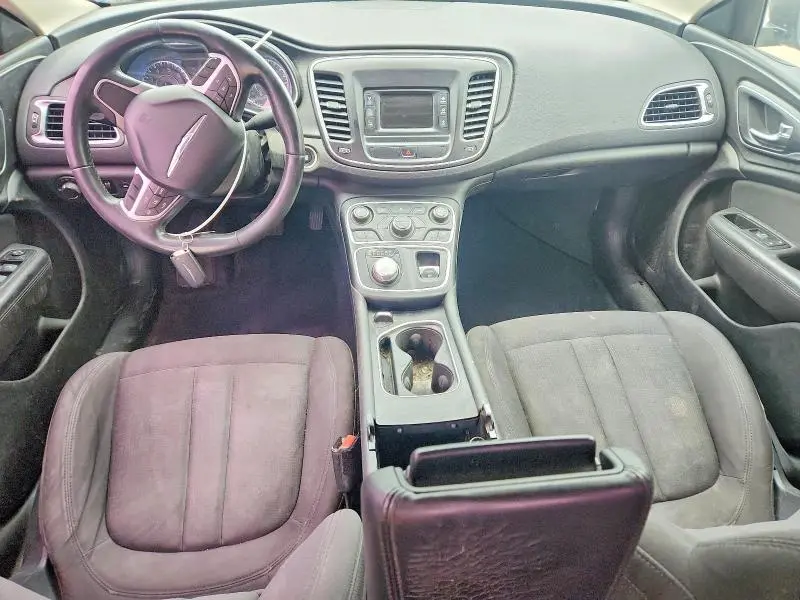 2015 CHRYSLER 200   