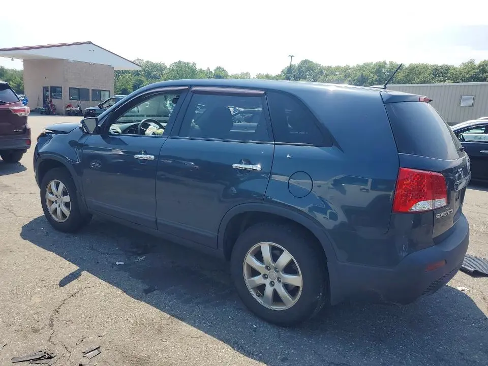 2011 KIA SORENTO LX  