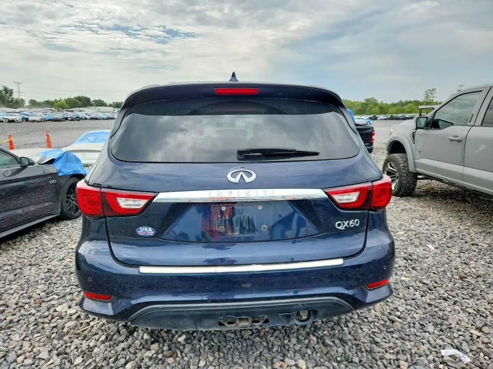 2018 INFINITI QX60 BASE  