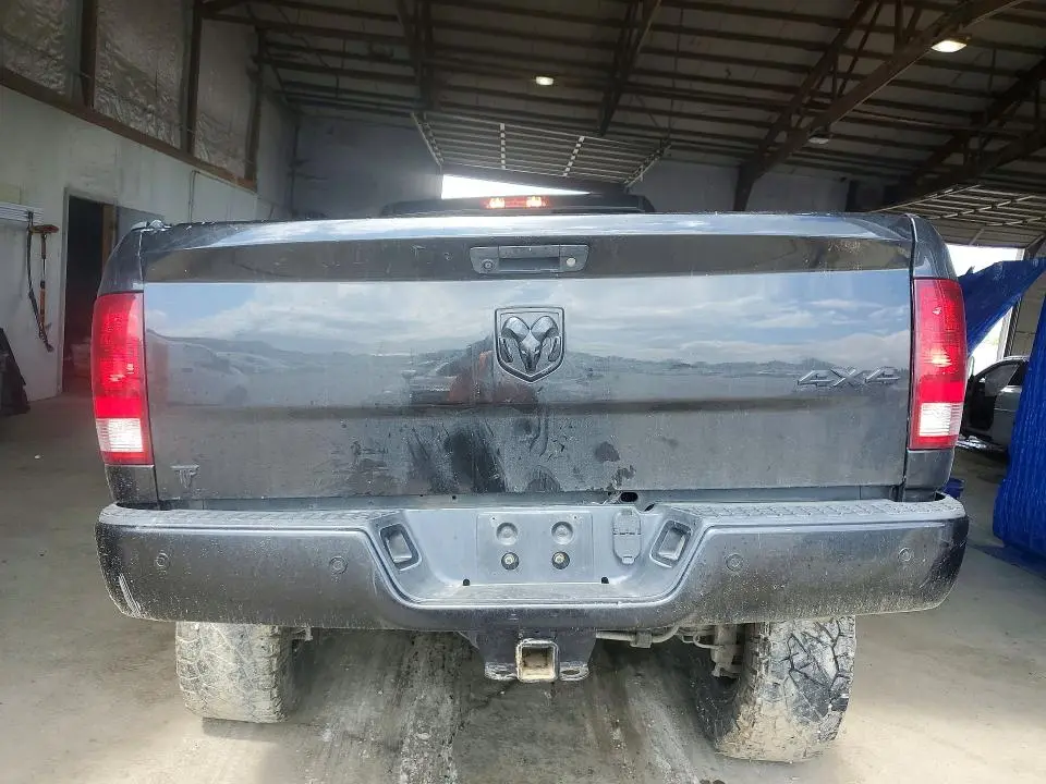 2018 RAM 2500 SLT  