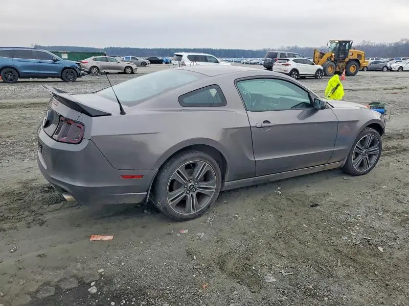 2013 FORD MUSTANG   