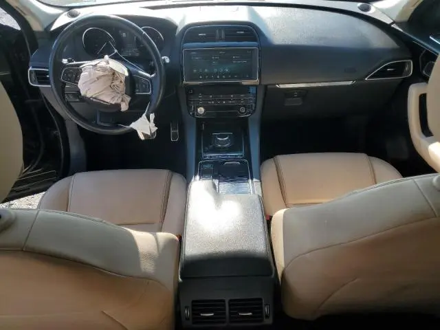 2019 JAGUAR F-PACE PREMIUM  