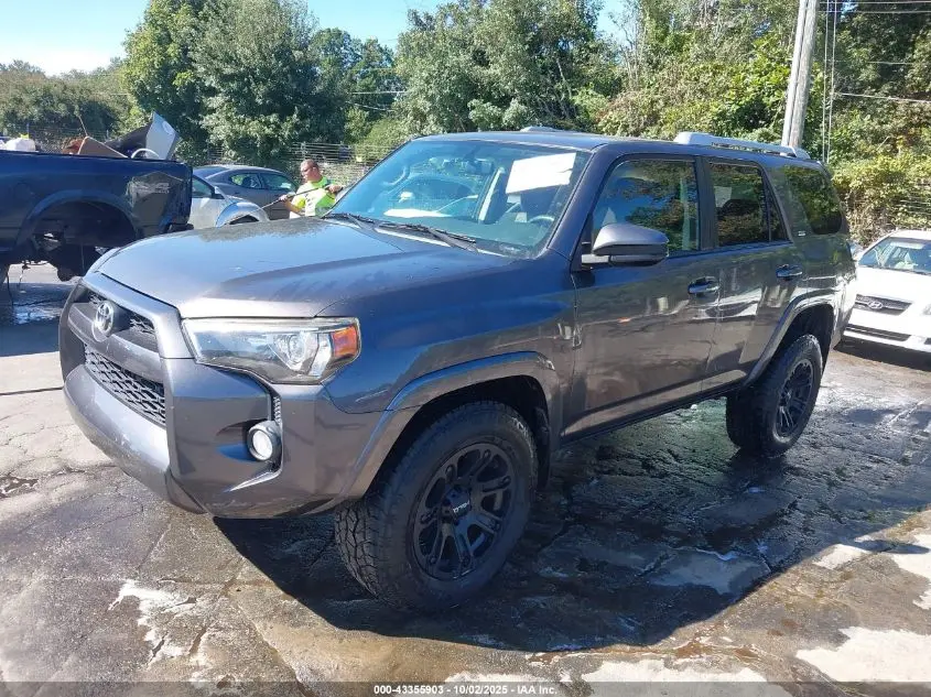 2016 TOYOTA 4RUNNER SR5