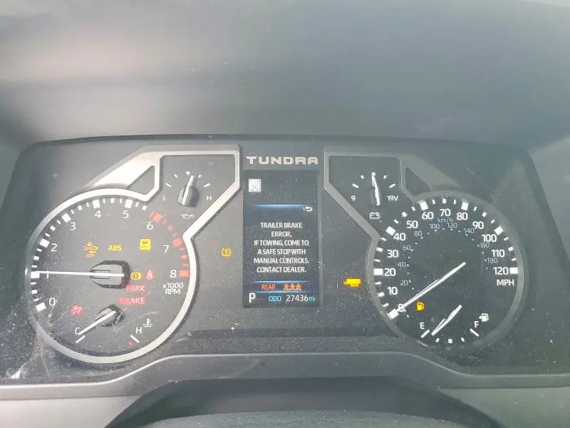 2024 TOYOTA TUNDRA SR5  