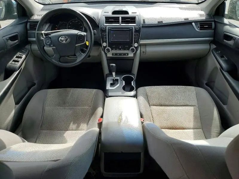 2012 TOYOTA CAMRY LE  