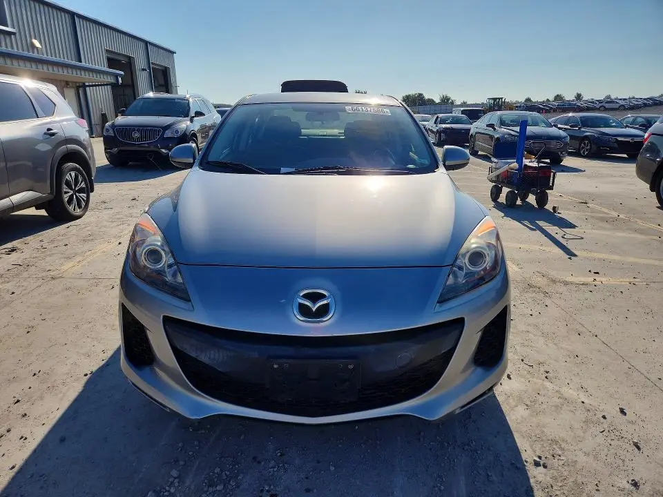 2013 MAZDA 3 I  