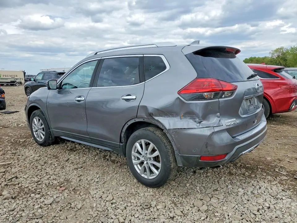 2017 NISSAN ROGUE SV  