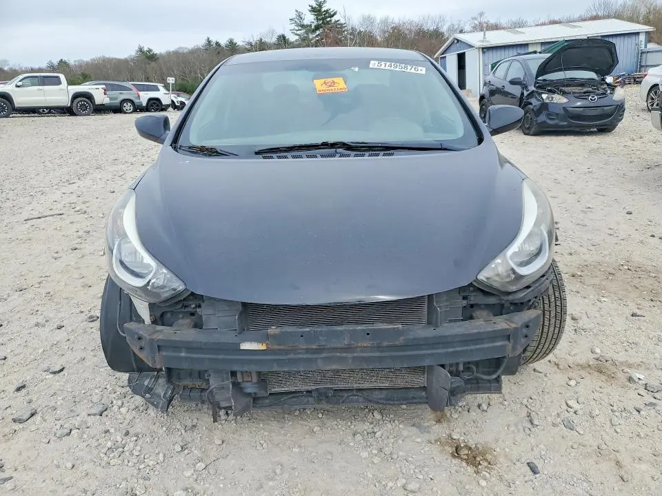 2014 HYUNDAI ELANTRA SE  